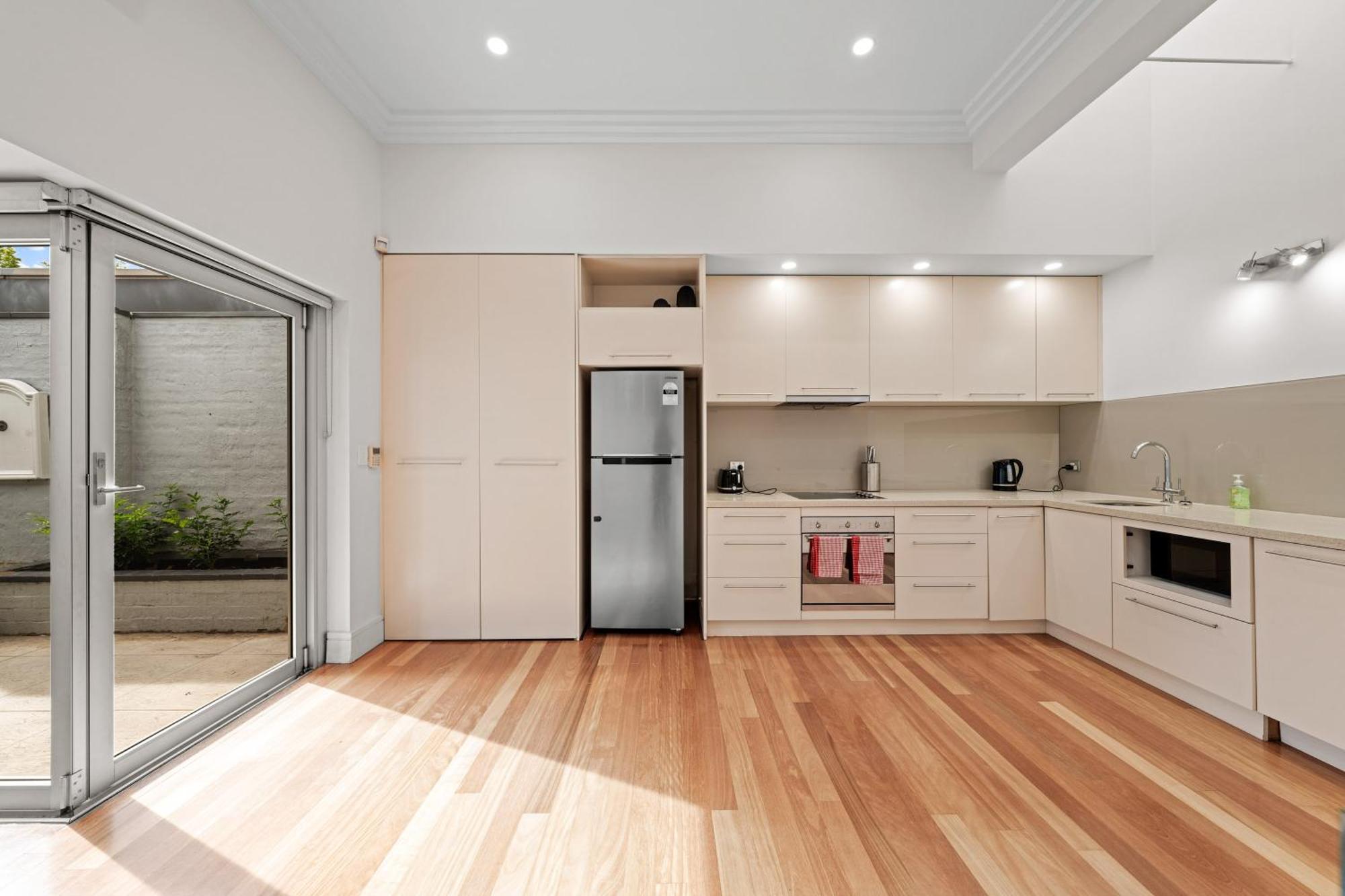 Stylish 3br House With Parking & Icc&darling Harbour-8 Mins Walk Ferienhaus Sydney